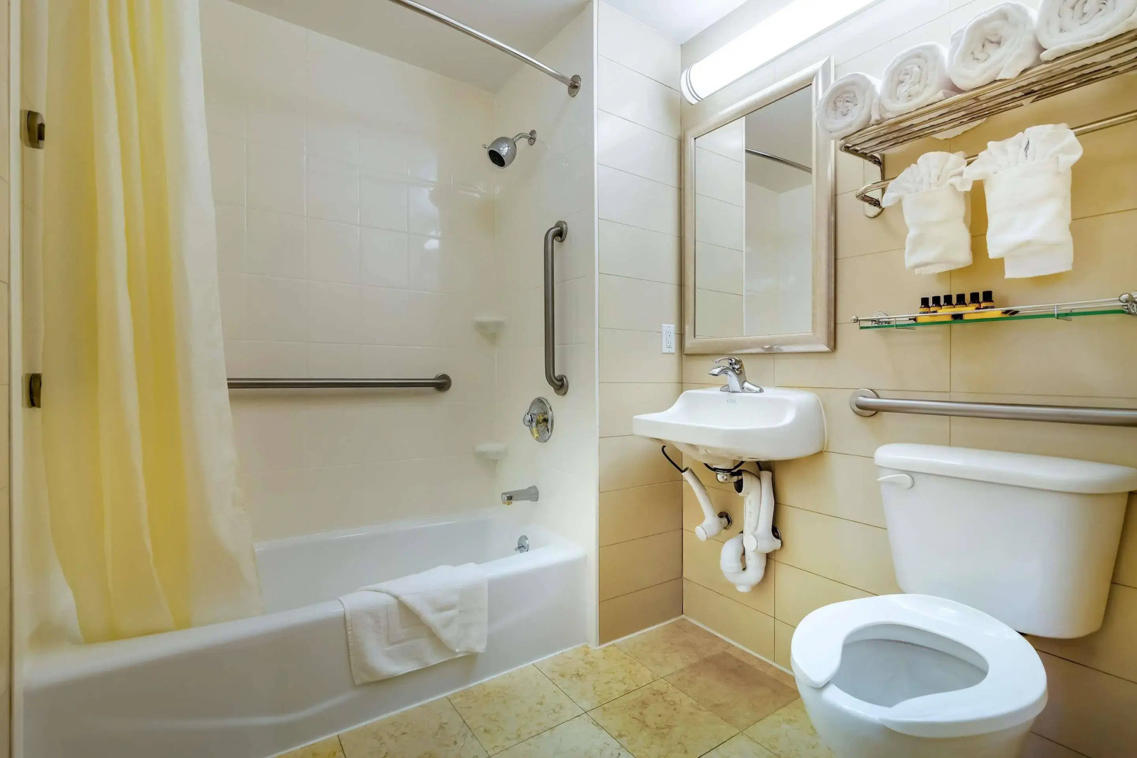 Best Western Plus Plaza Hotel