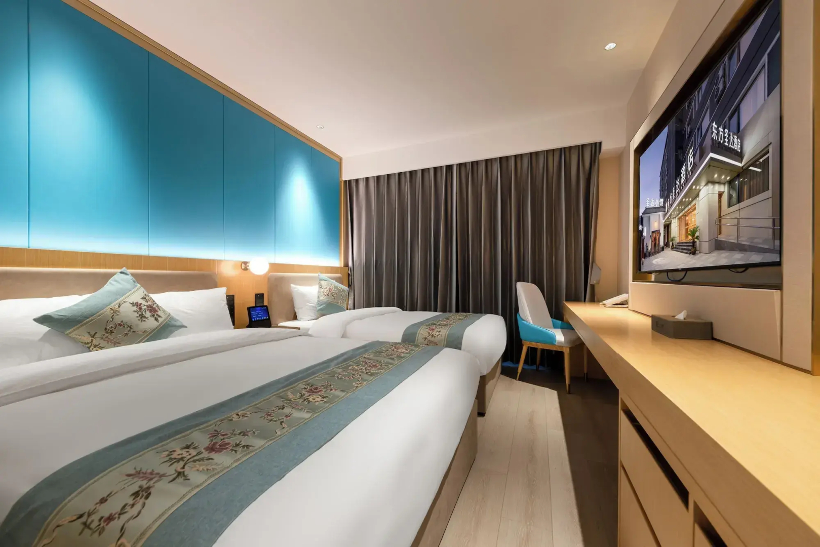 East Sacred Hotel-near Beijing Tiananmen Square,the Forbidden City,Wangfujing Street-Newly renovated hotel