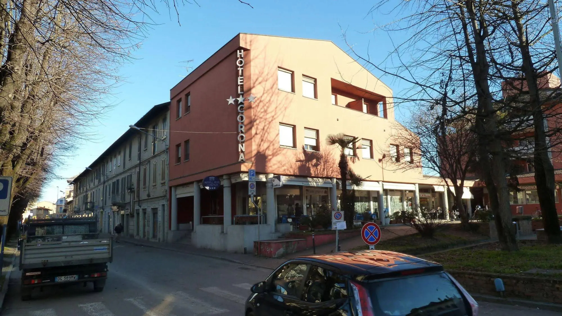 Hotel Corona