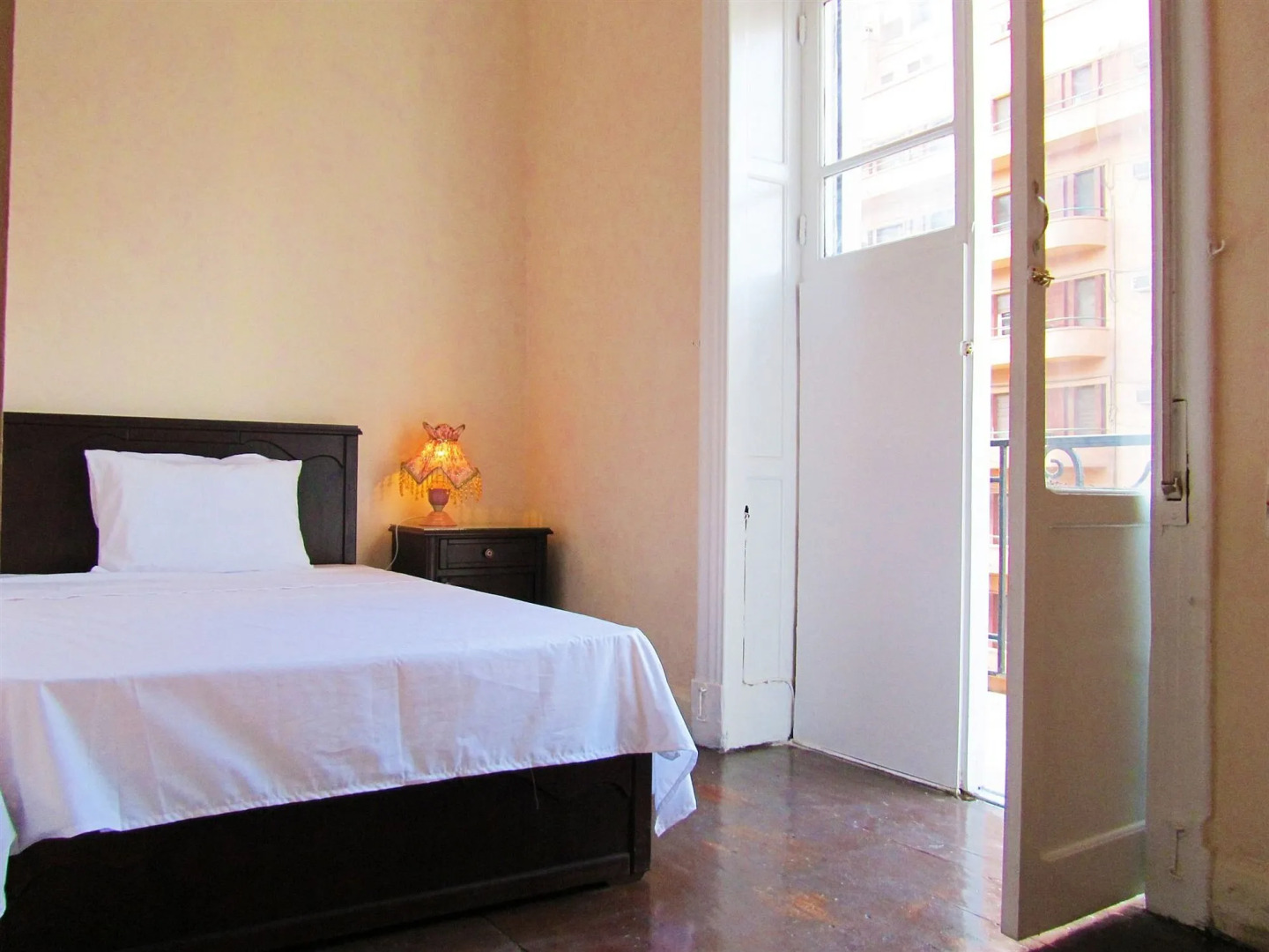 Traveler's House Hotel