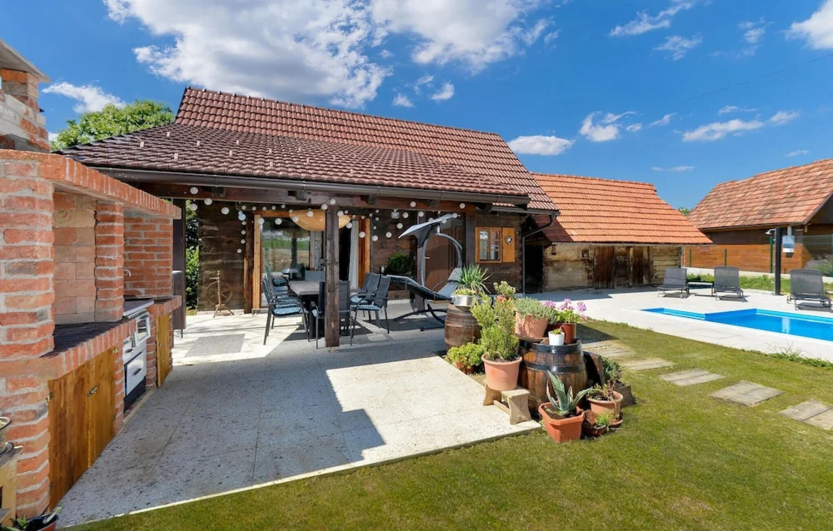 Beautiful Home in Stubicke Toplice With 2 Bedrooms, Wifi and Outdoor Swimming Pool