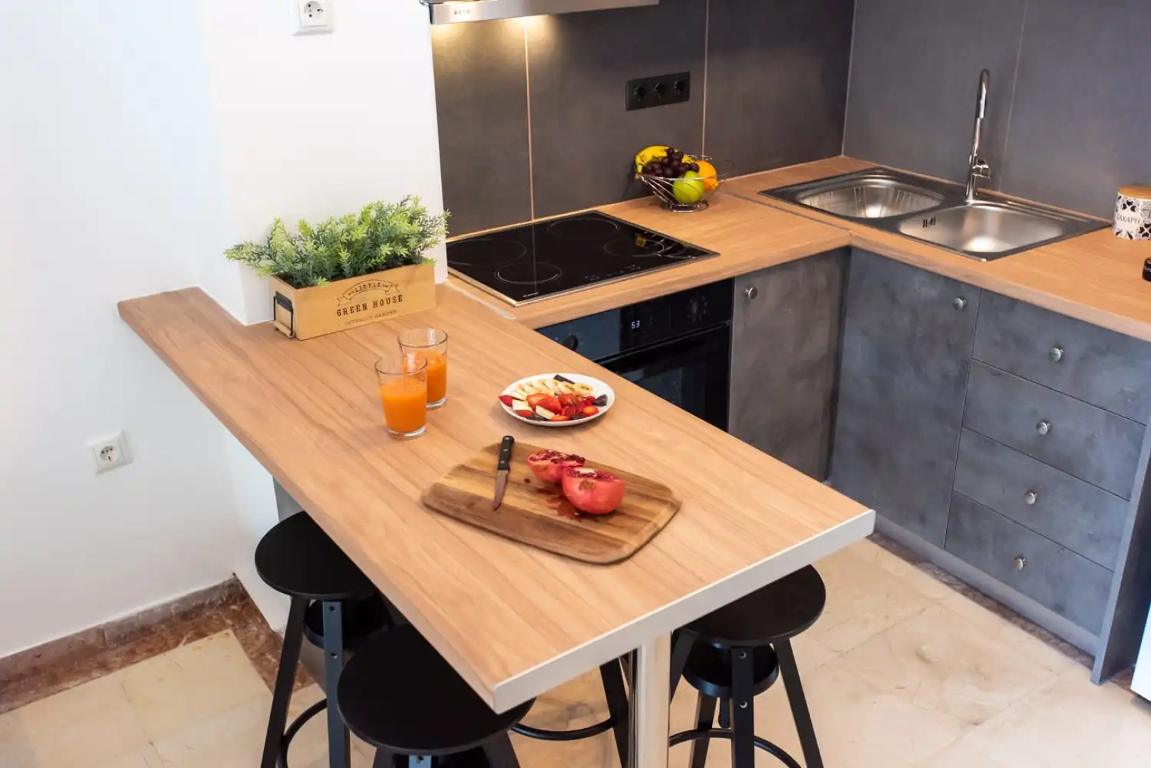 Blue Ark Boho Stay at Acropolis