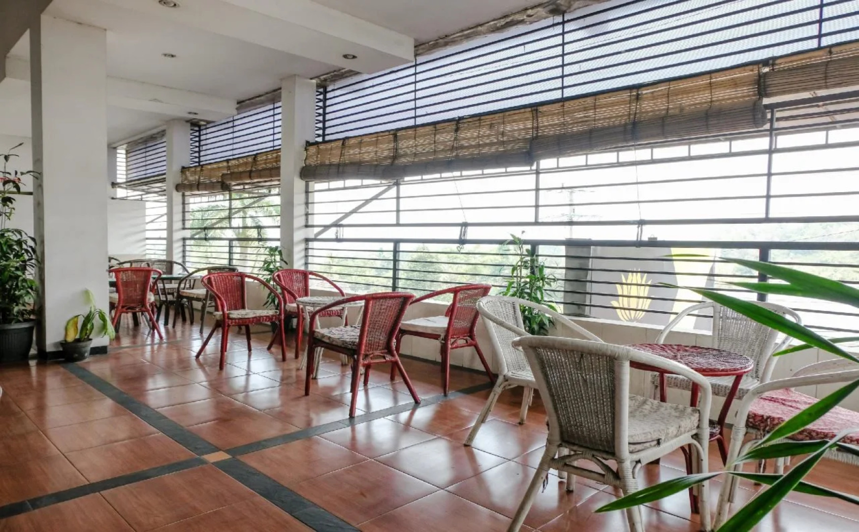 Townhouse OAK Series Style Hotel Jember