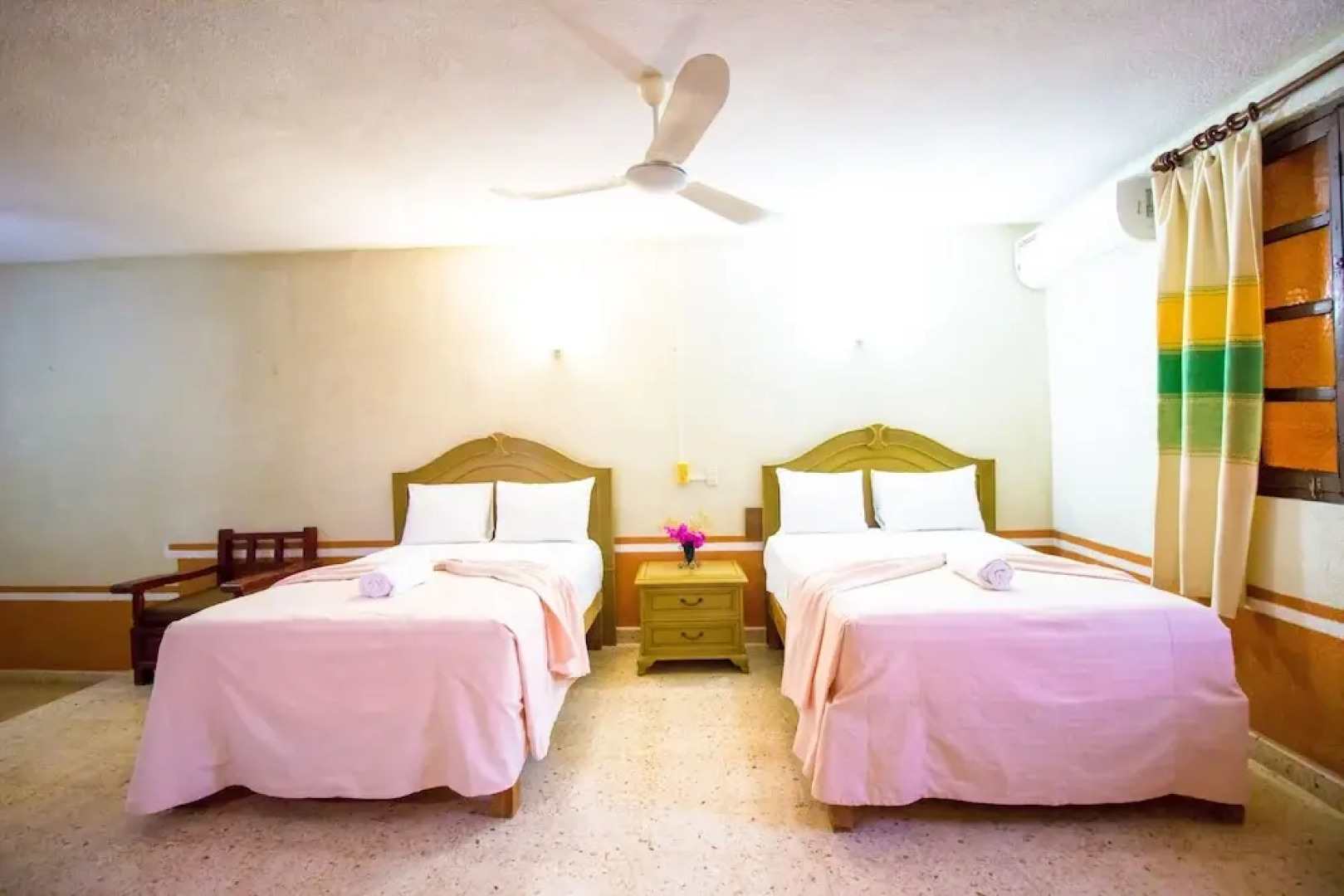 HACIENDA HISTÓRICA Blanca Flor Del Siglo XVI