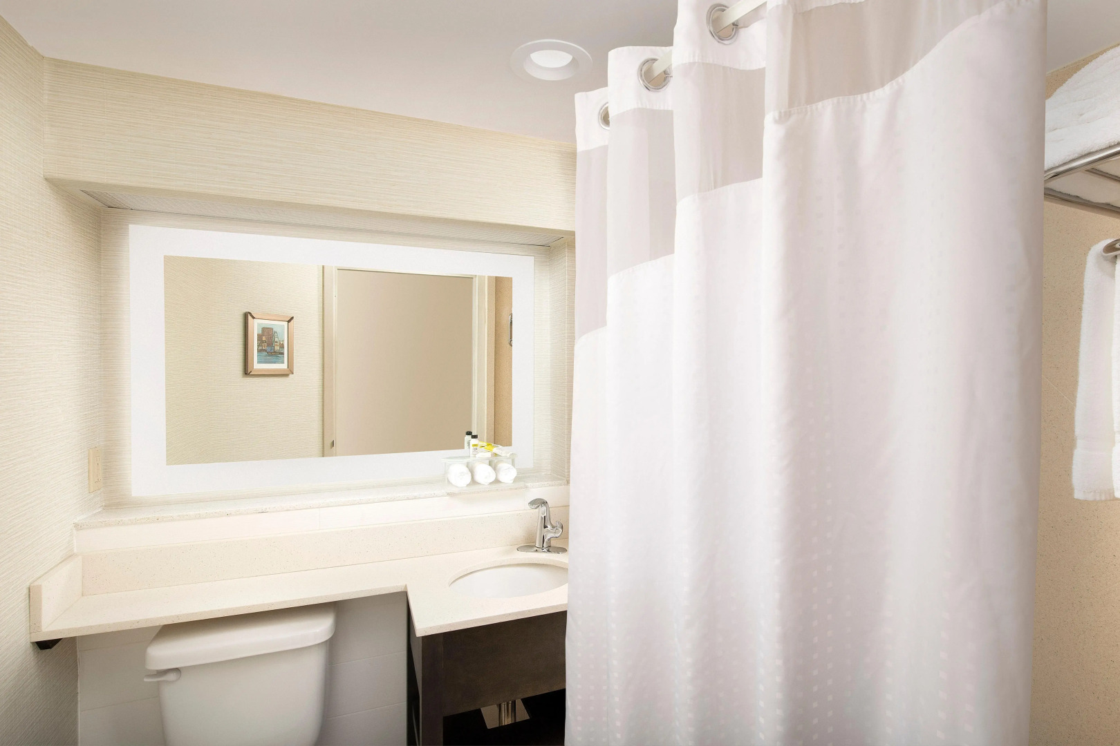 Holiday Inn Express & Suites Annapolis by IHG