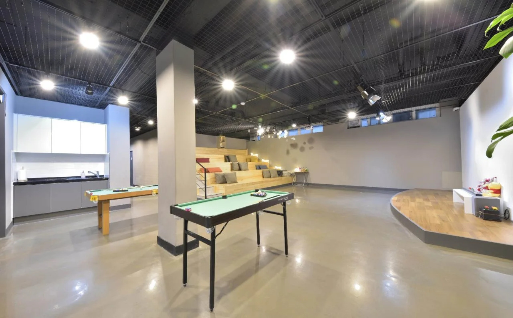 WITH U Hotel & Guesthouse