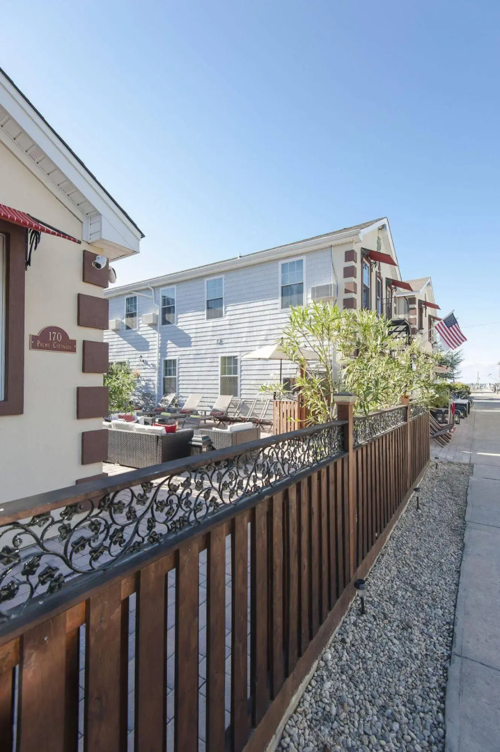 The Palms Hotel Fire Island