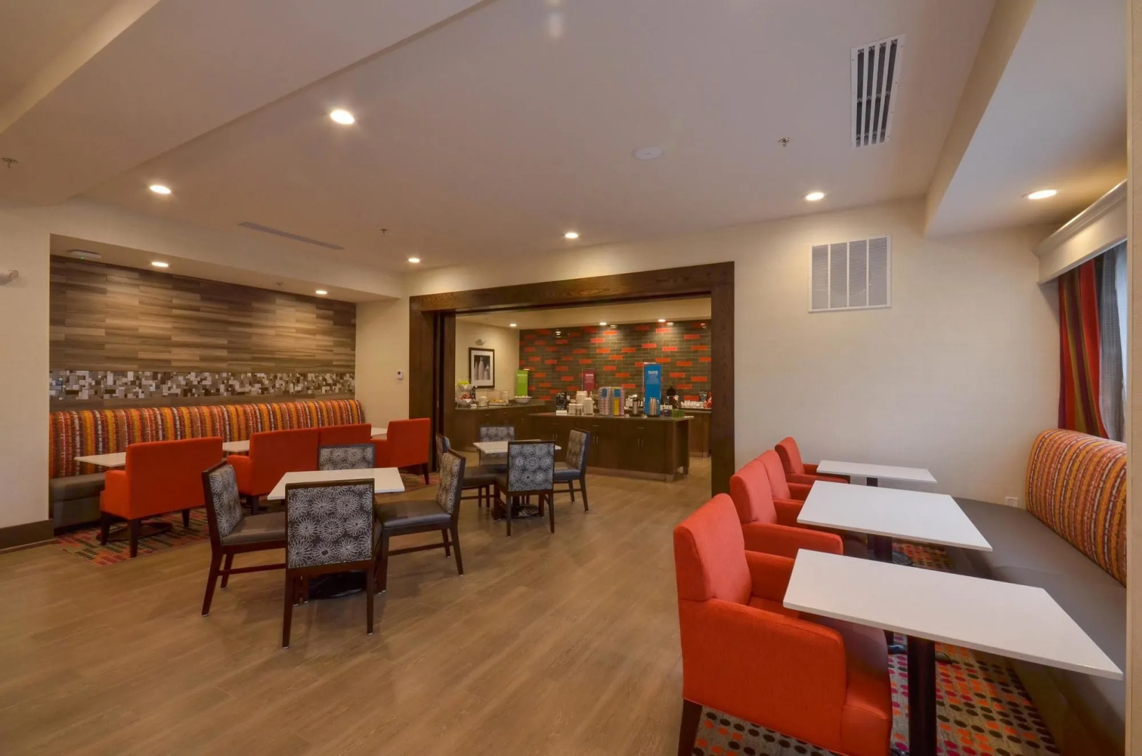 Hampton Inn North Little Rock McCain Mall