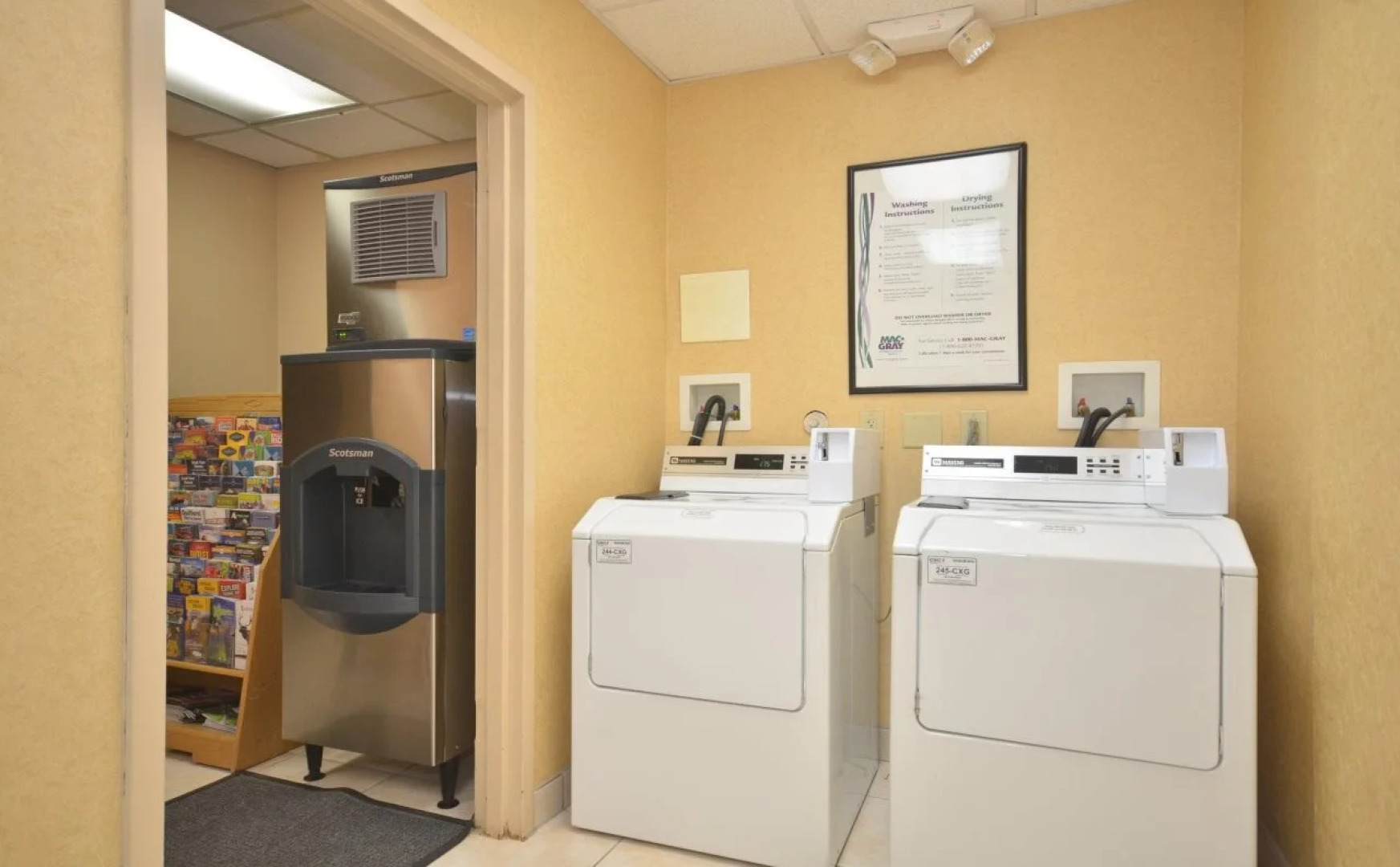 Holiday Inn Express Hotel & Suites Albuquerque Midtown by IHG