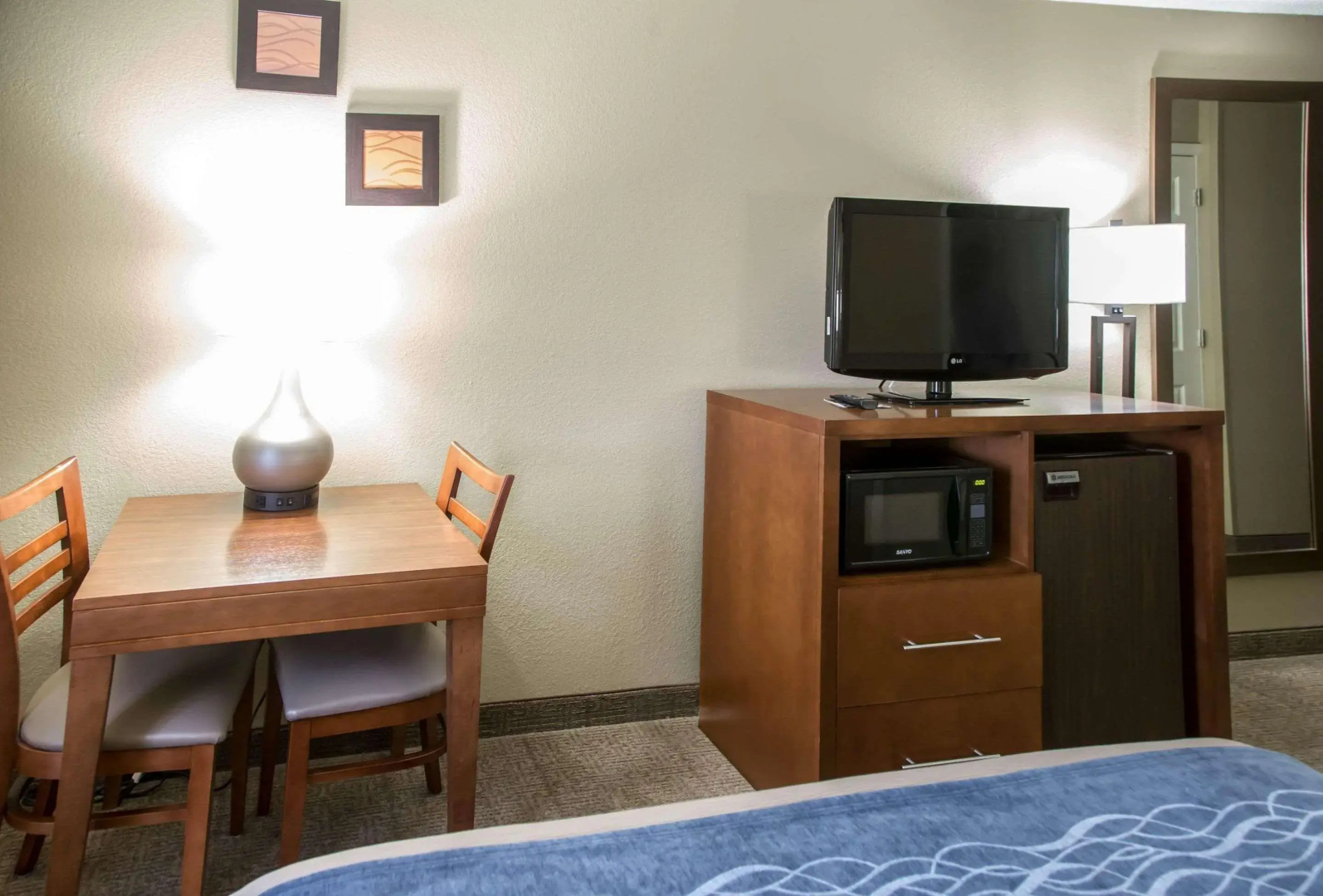 Comfort Inn Gurnee near Six Flags