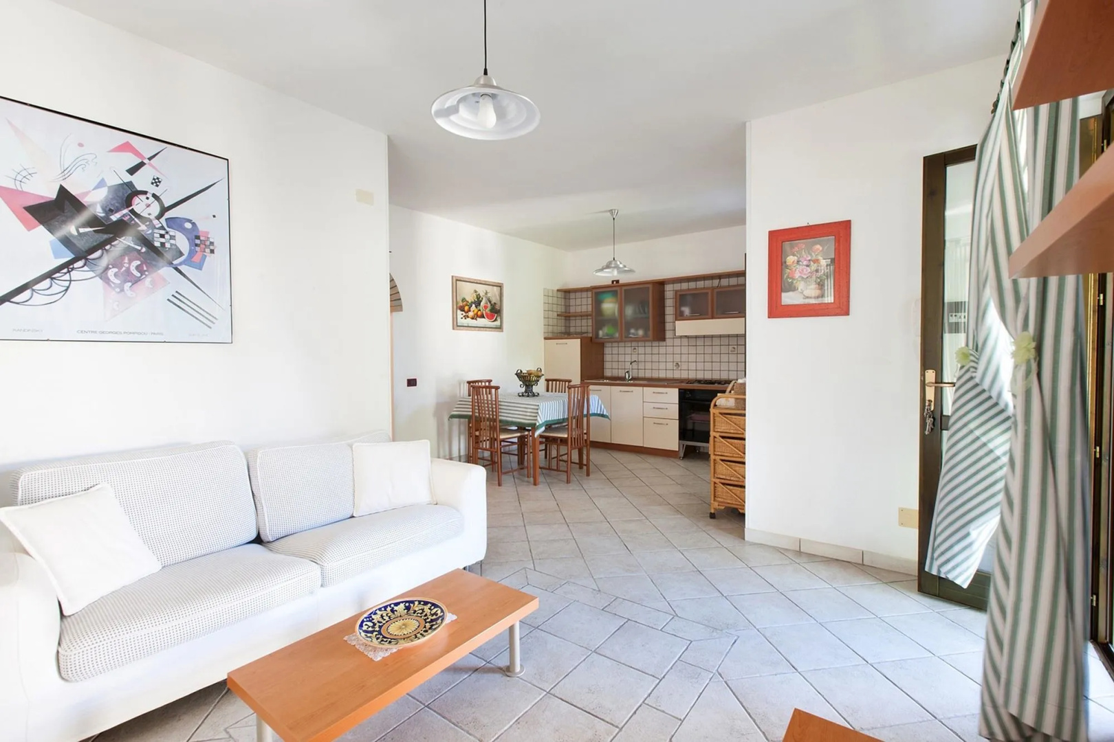 351 Villa Goccia by Barbarhouse