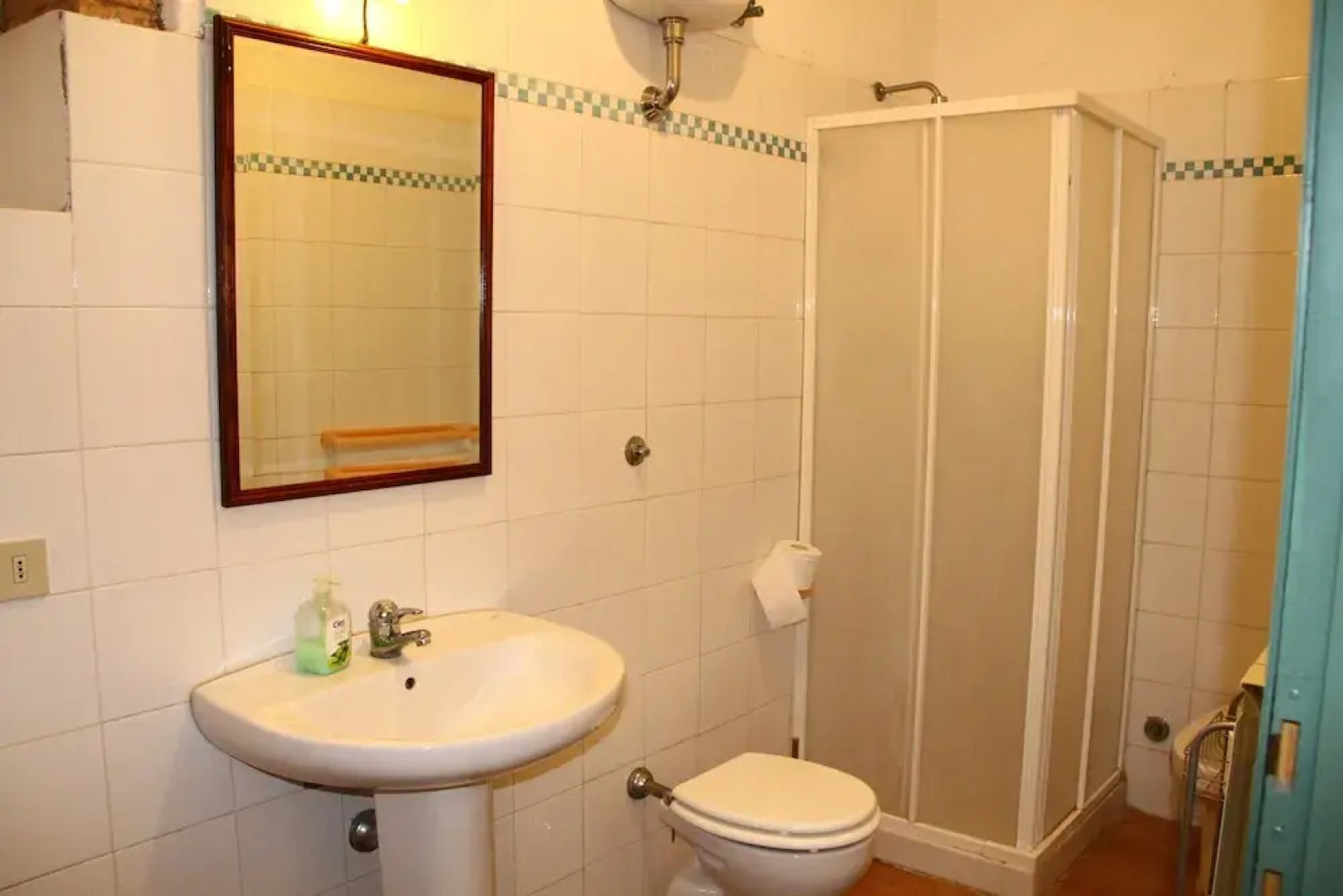 Nice Apartment in Guasticce With Pool