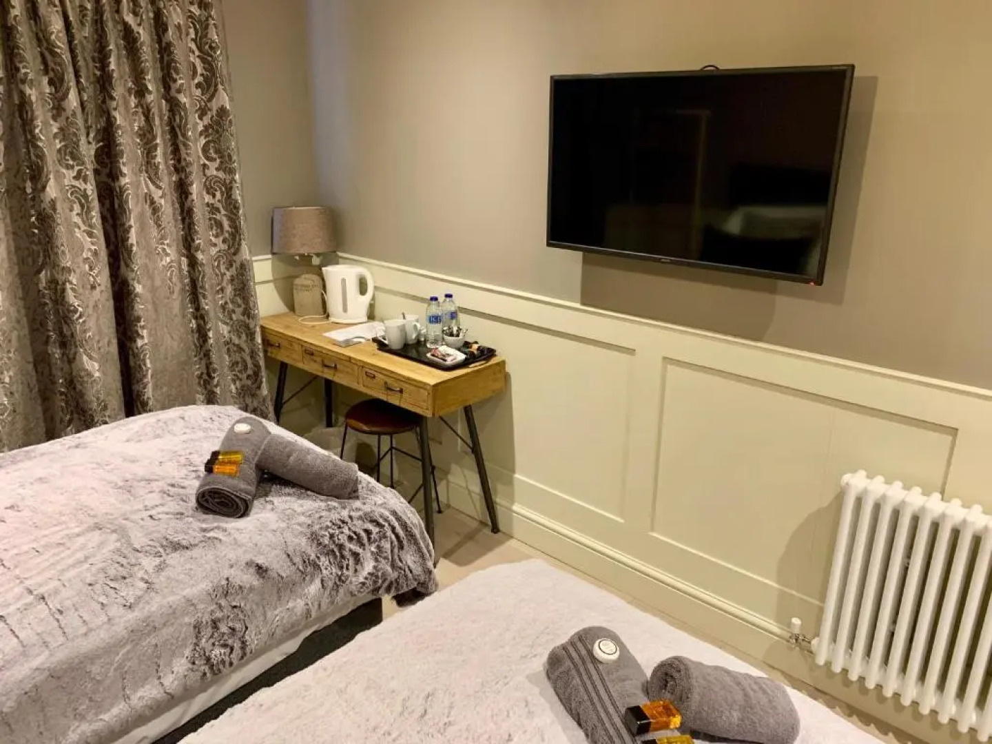 The Tower Arms Hotel