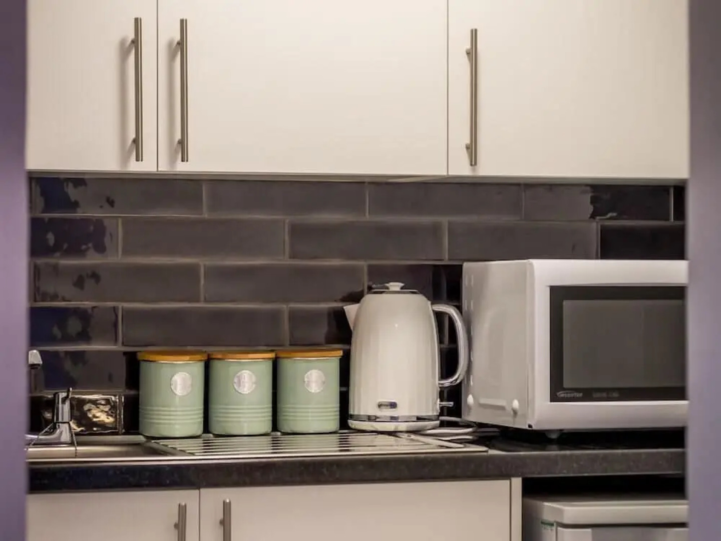 Cricketfield House - Guest House