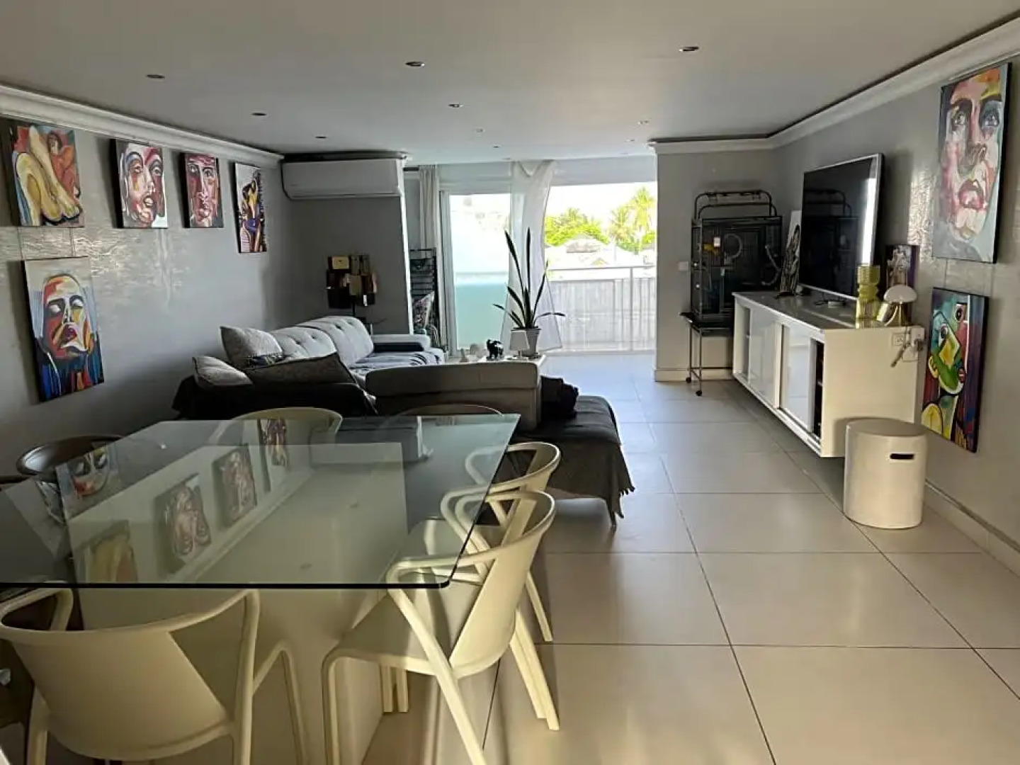 Chambre d'hôte située a la Marina du Gosier et a 10 mins de l'aéroport