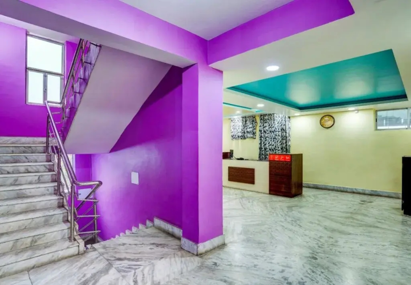 OYO 19609 Hotel Rajprabha