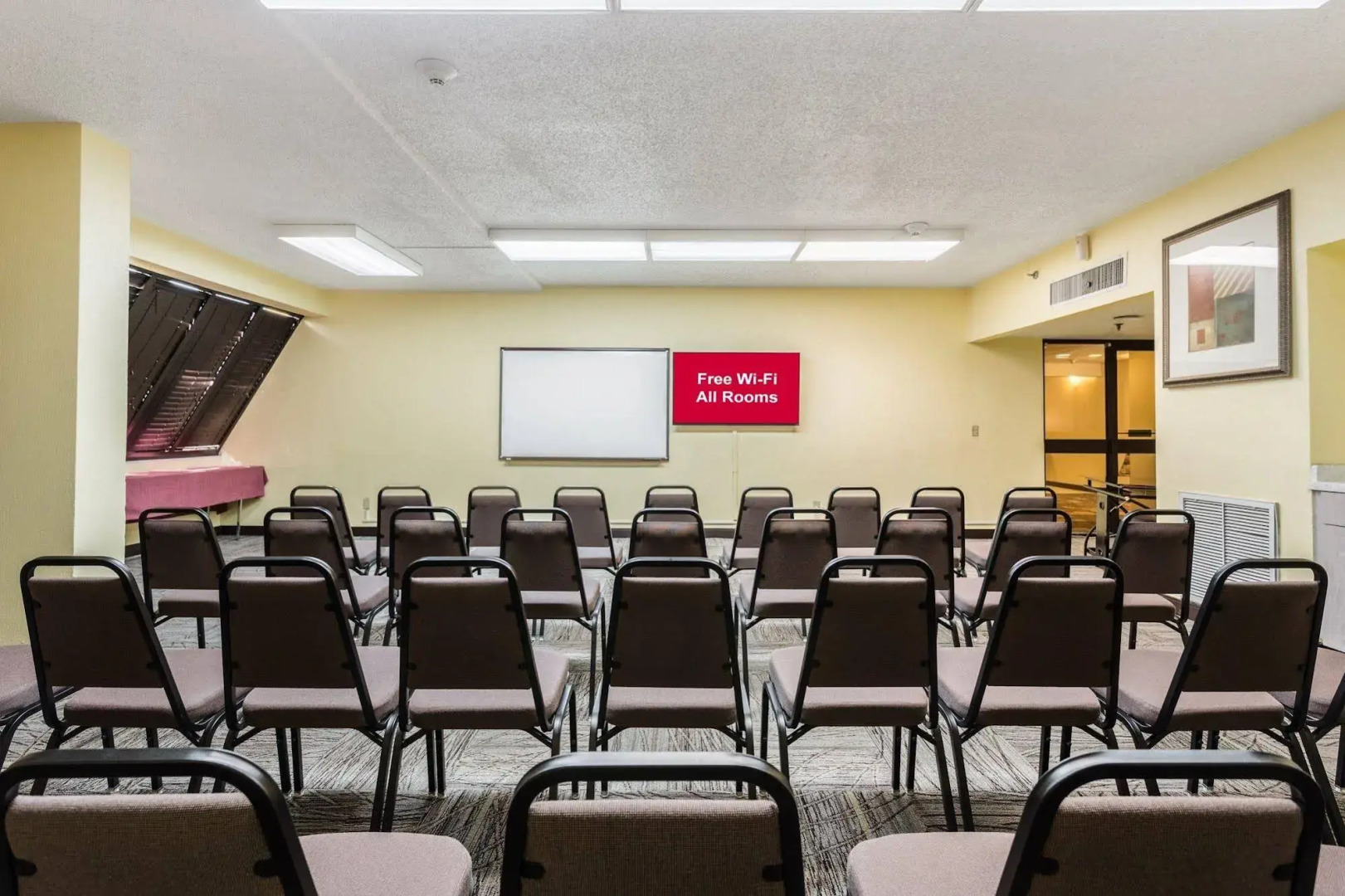 Tropical Palms Hotel