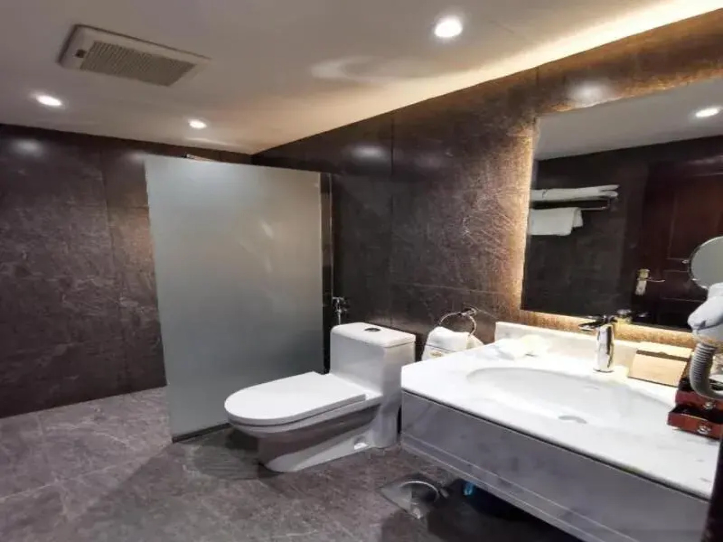 Aman Hotel Ahd Rafidah