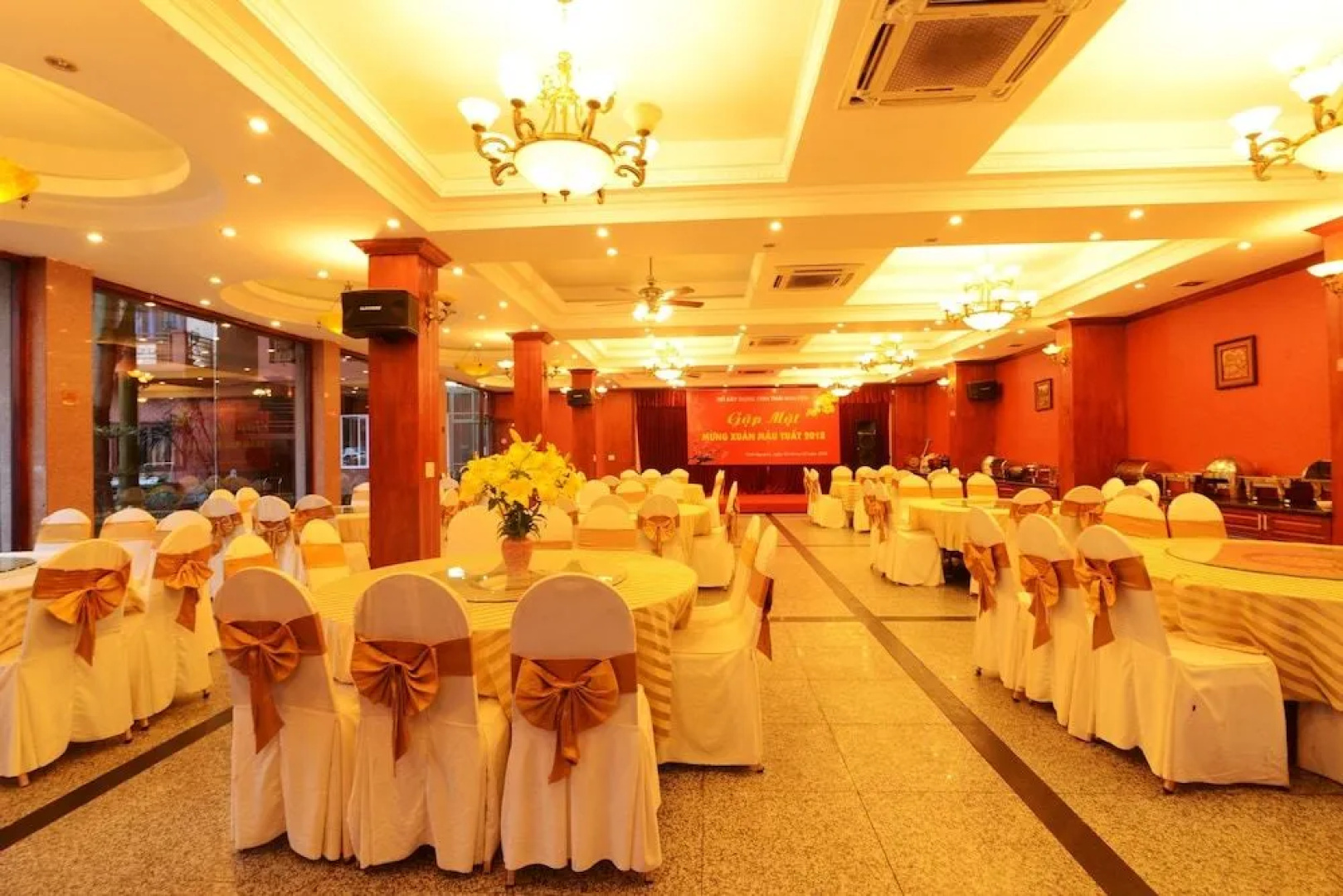 Dong Duong Hotel