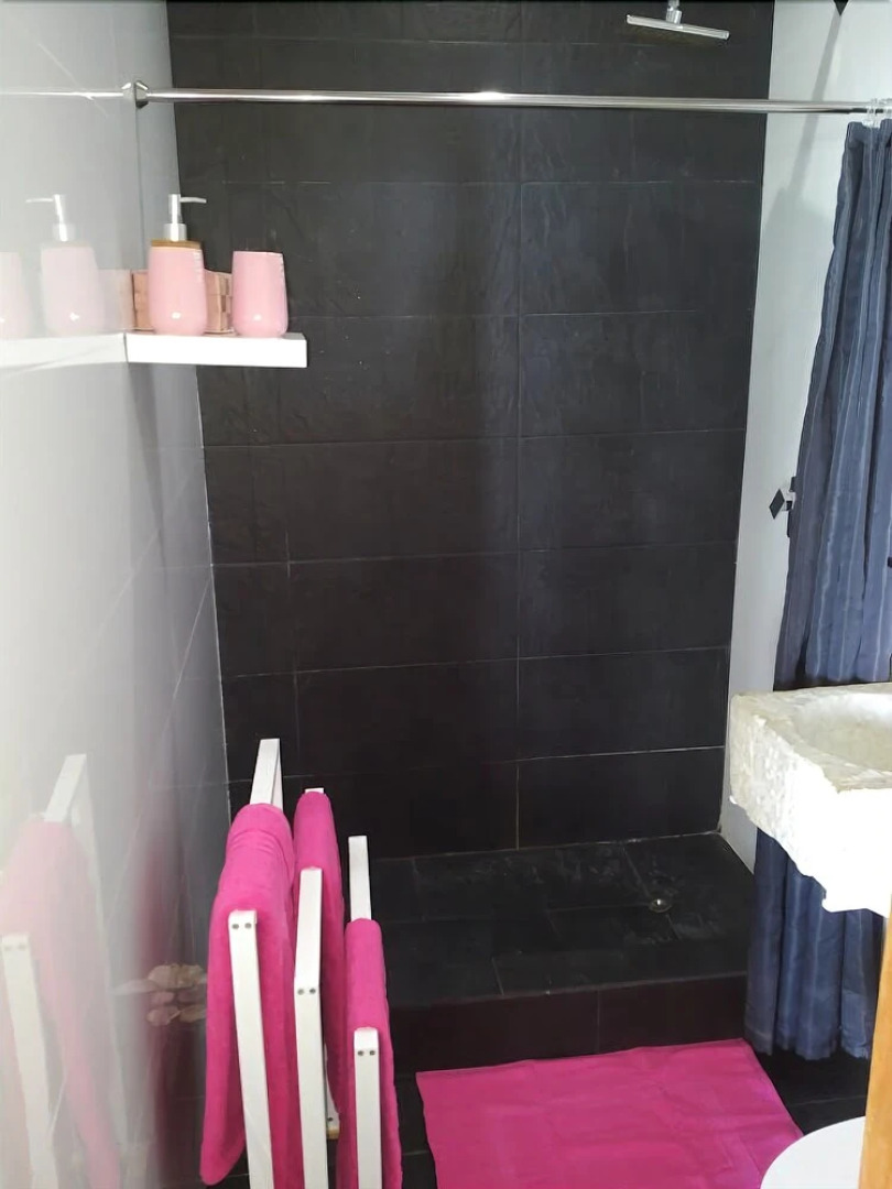 Bouganville Guest House