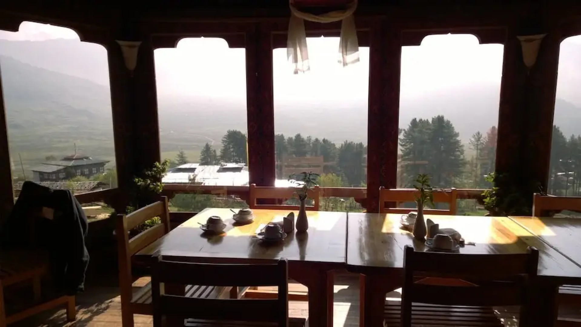 Dewachen Hotel & Spa