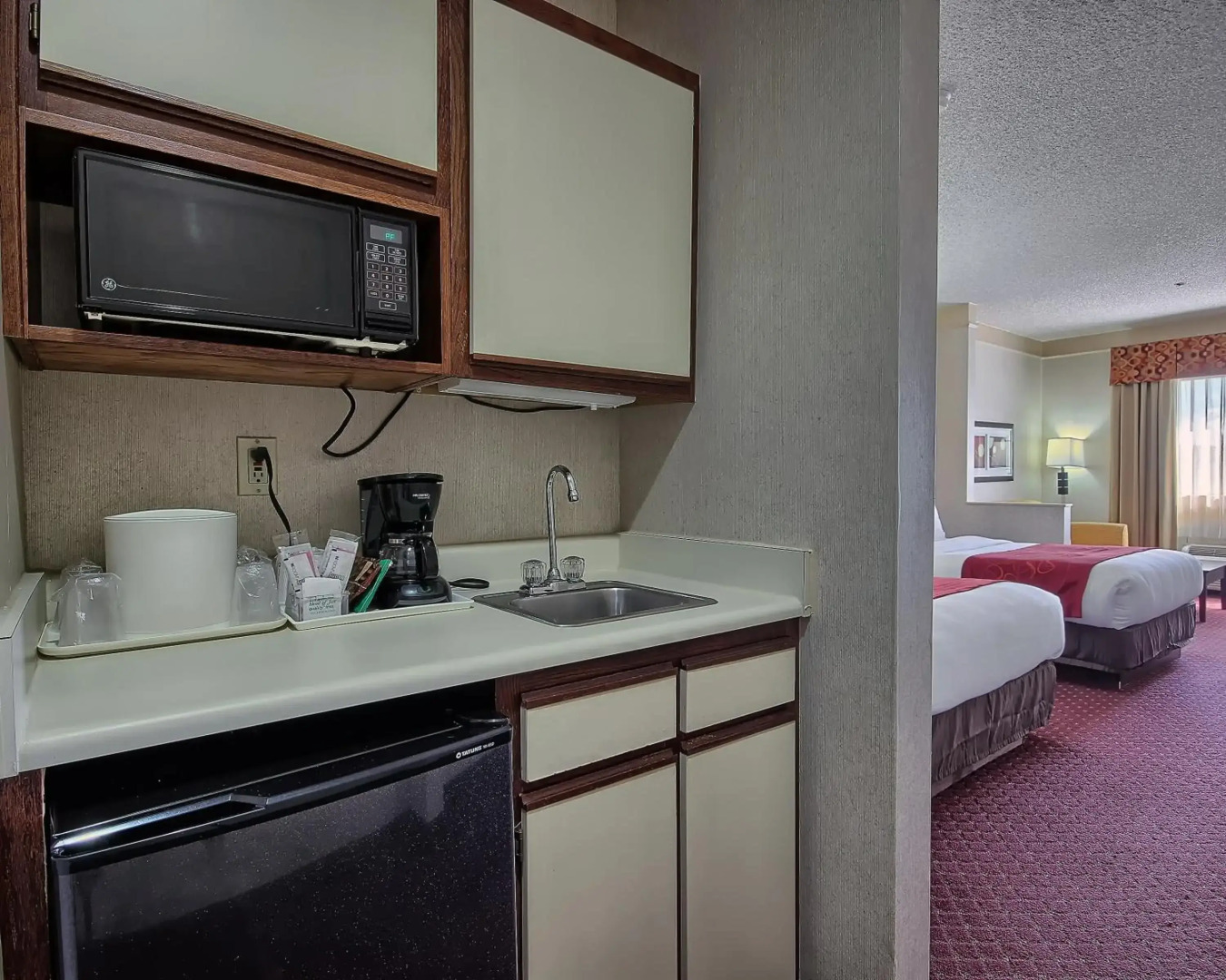 Comfort Suites Parkersburg South