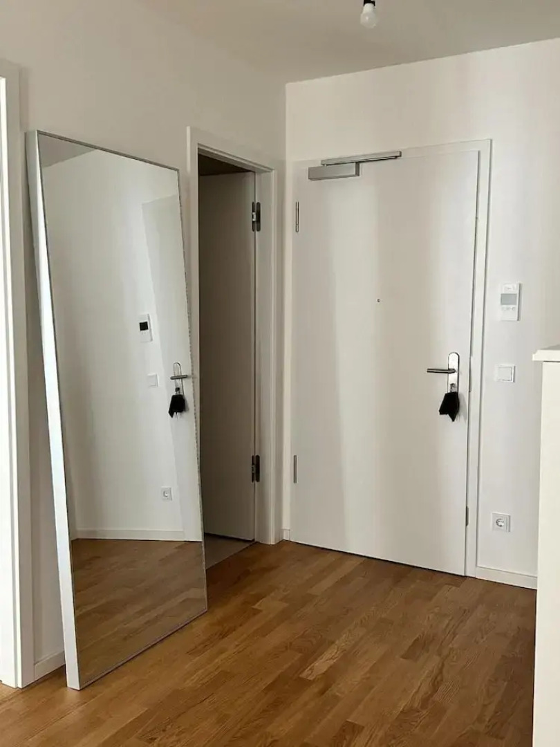 Precious Airport Sta