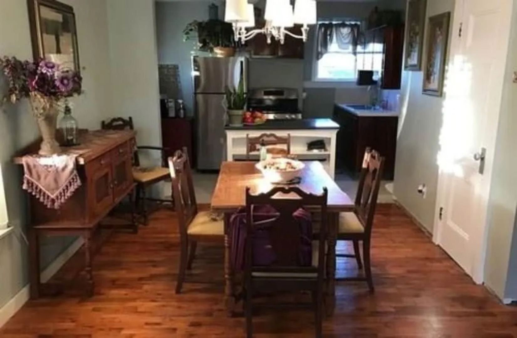 Vineyard Mansion & Carriage House Bed & Breakfast