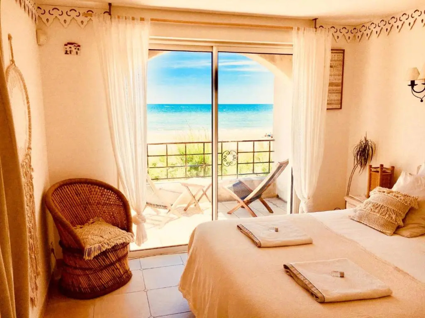 Mas Andalou Fabuleuse première ligne de mer, plage privative