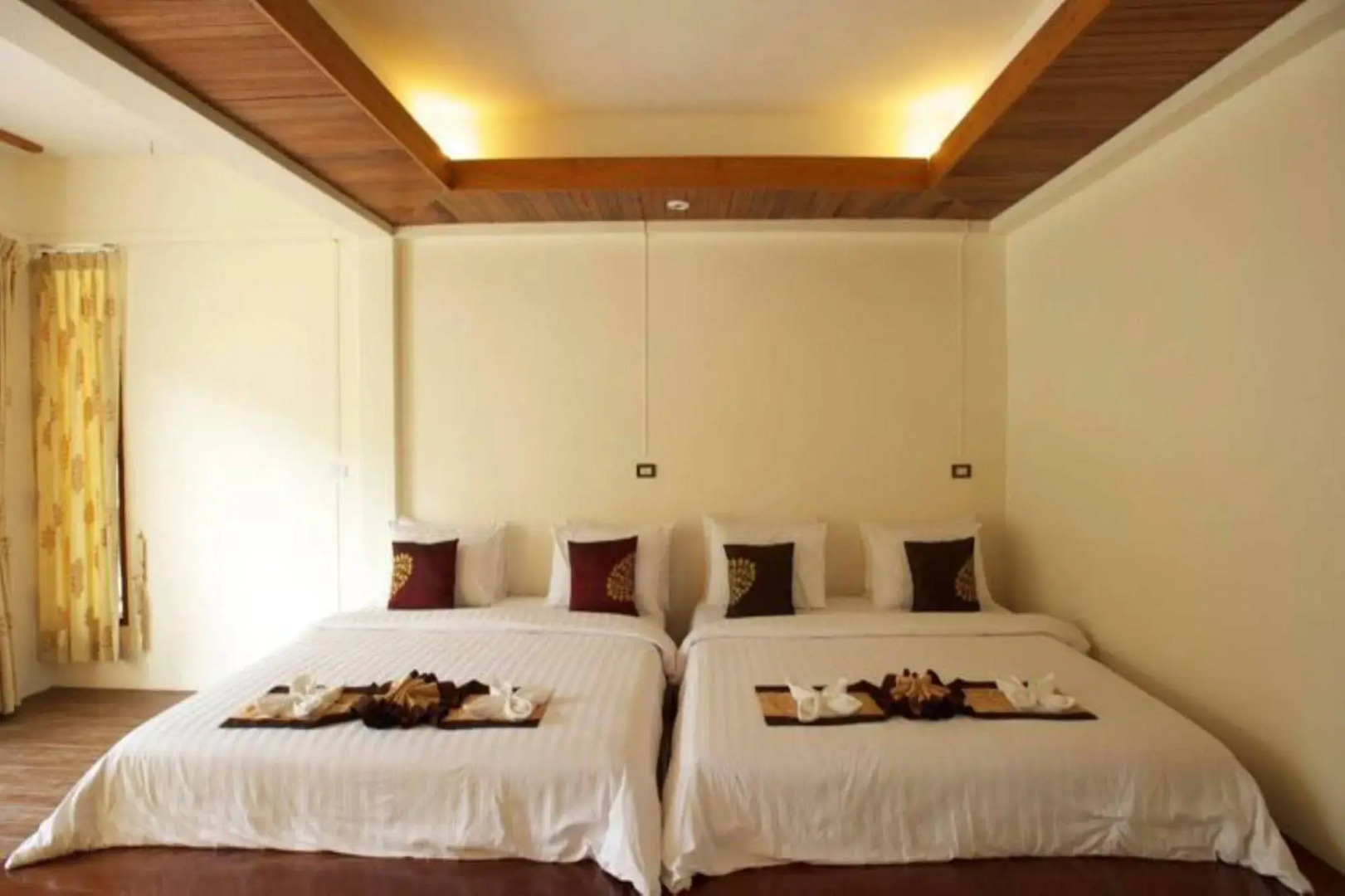 Sichon Cabana Beach Resort