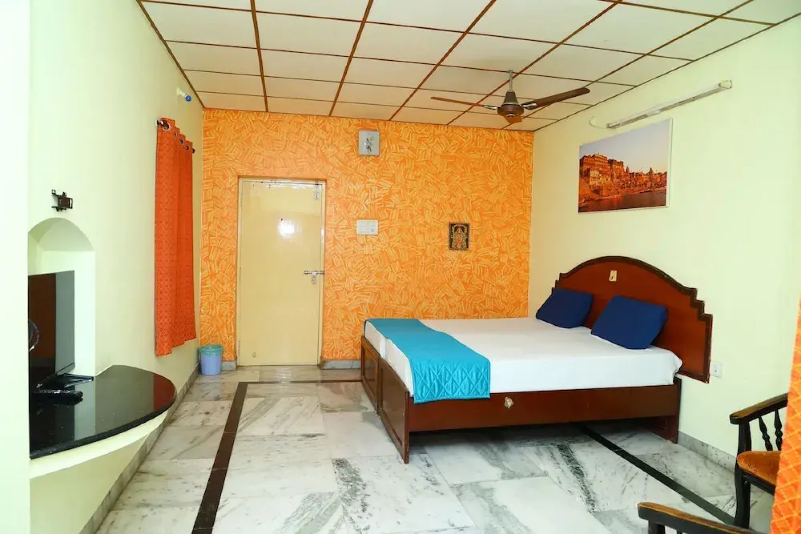 Sri sapthagiri lodge