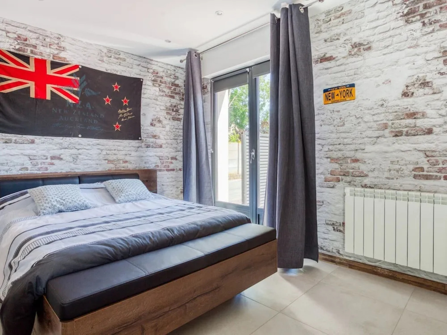 Cosy Apartment in Eperlecques with Fireplace