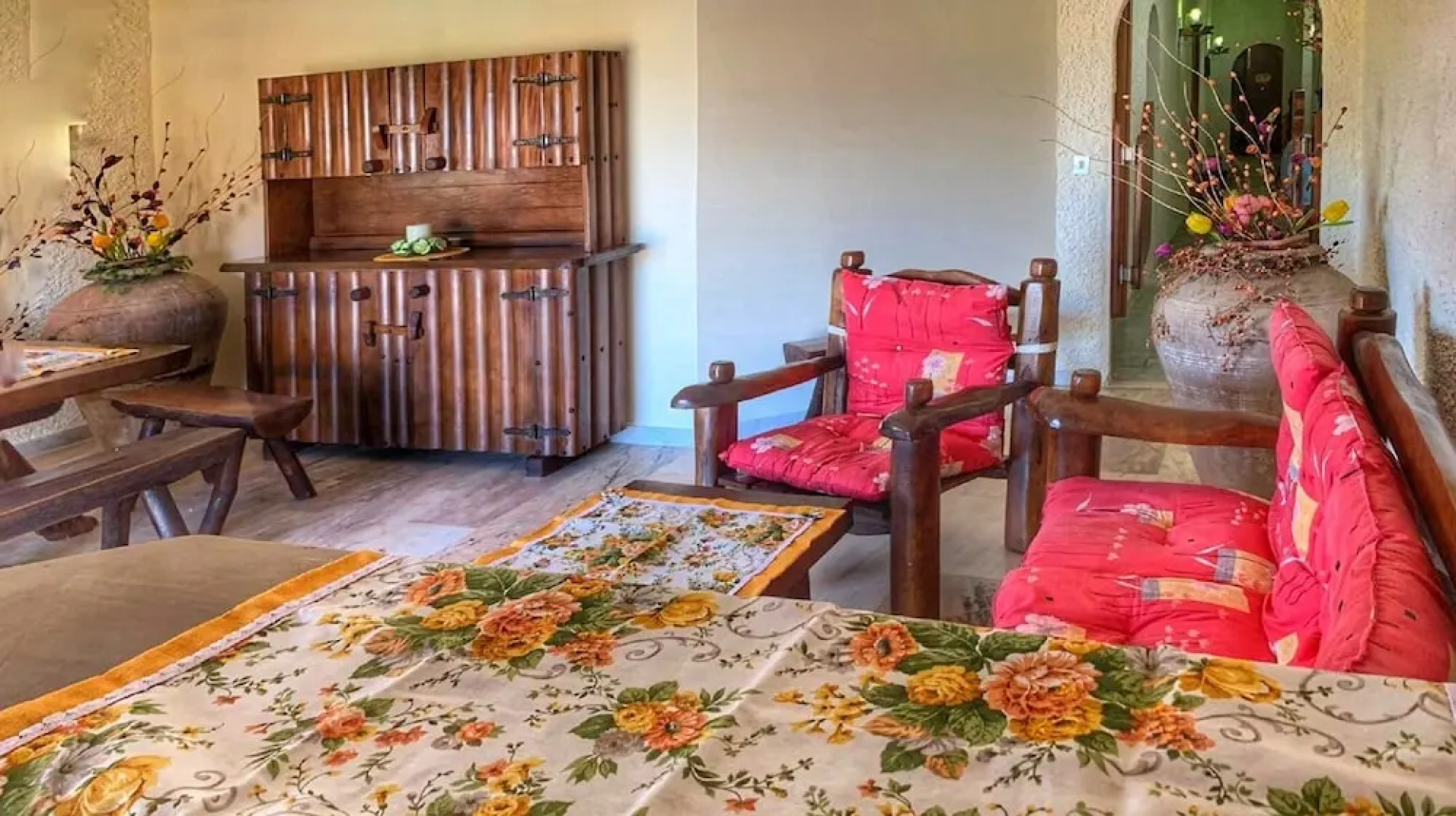 Casa Alba by holidayngo