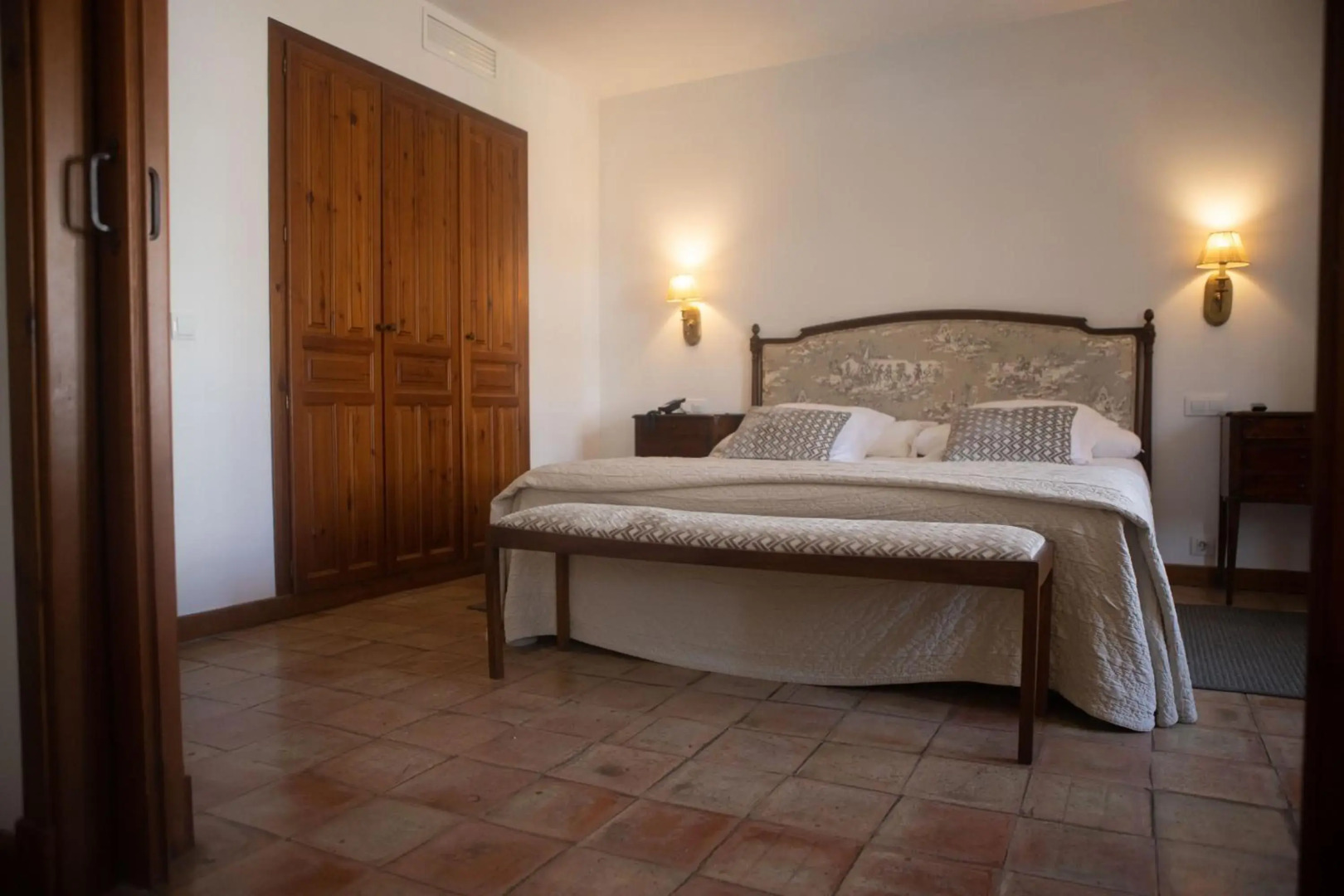 Hotel Puerta de la Luna