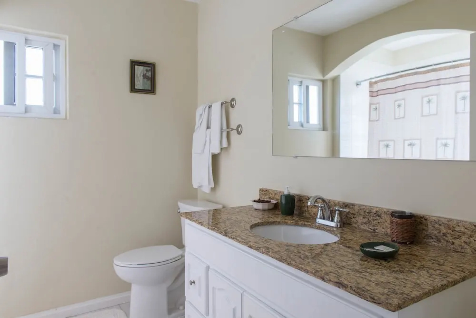 The Royal Kensington Villa