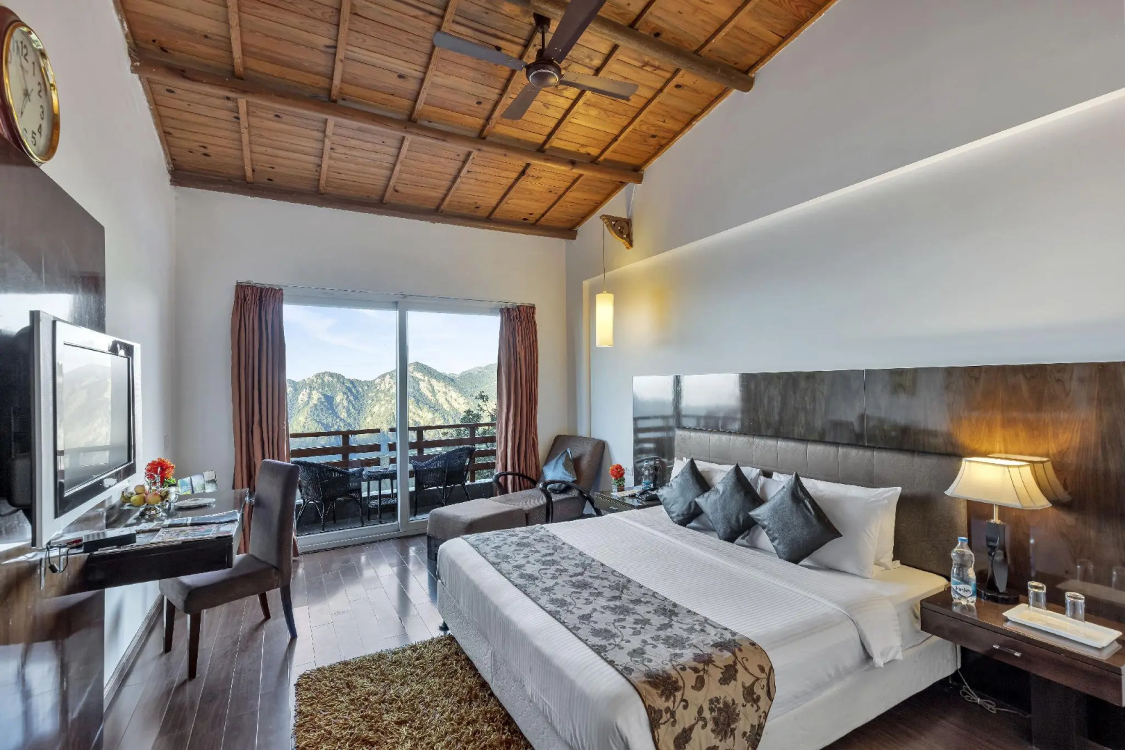 Club Mahindra Kanatal