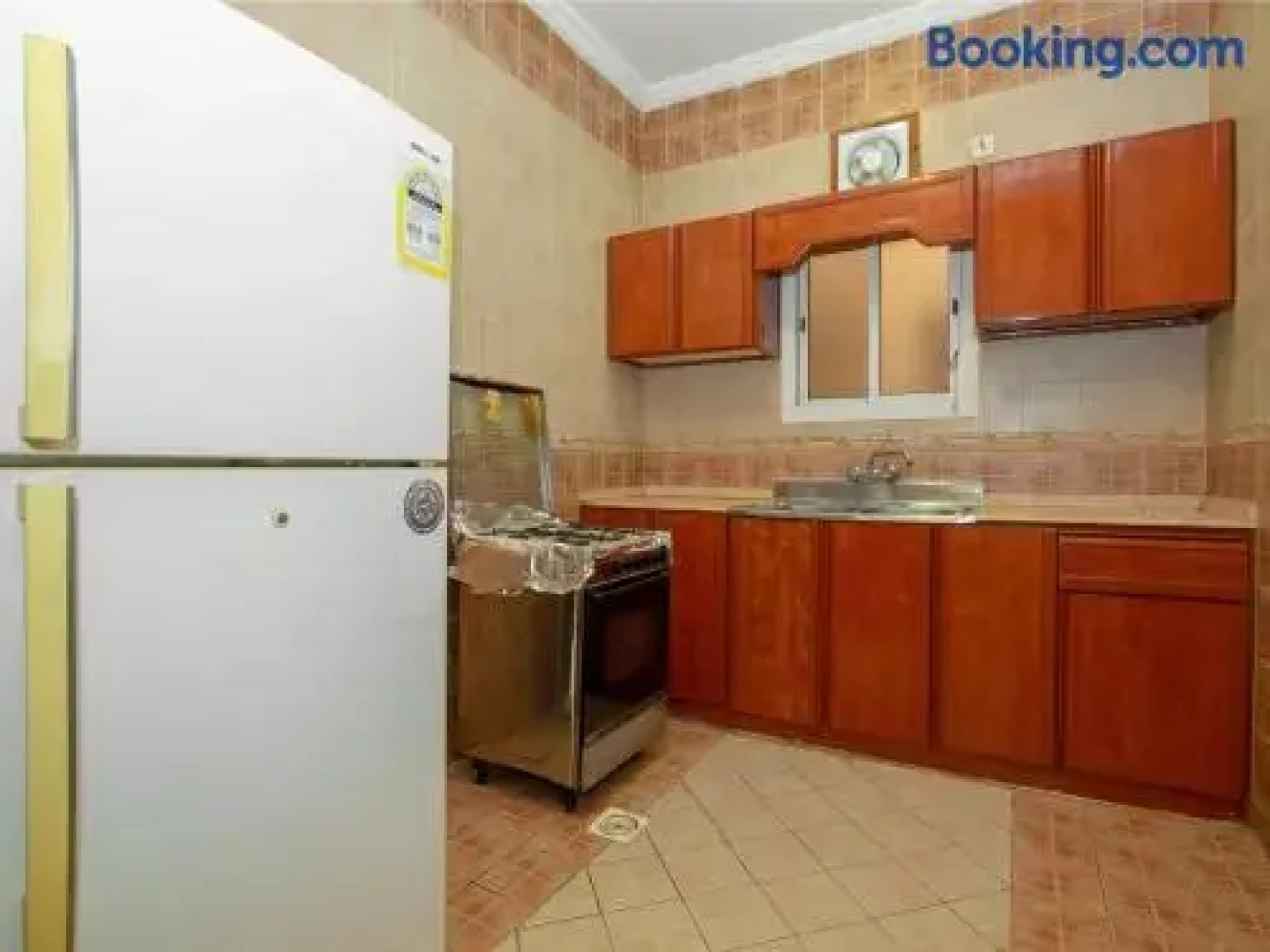 Happy Beach Al Basatin