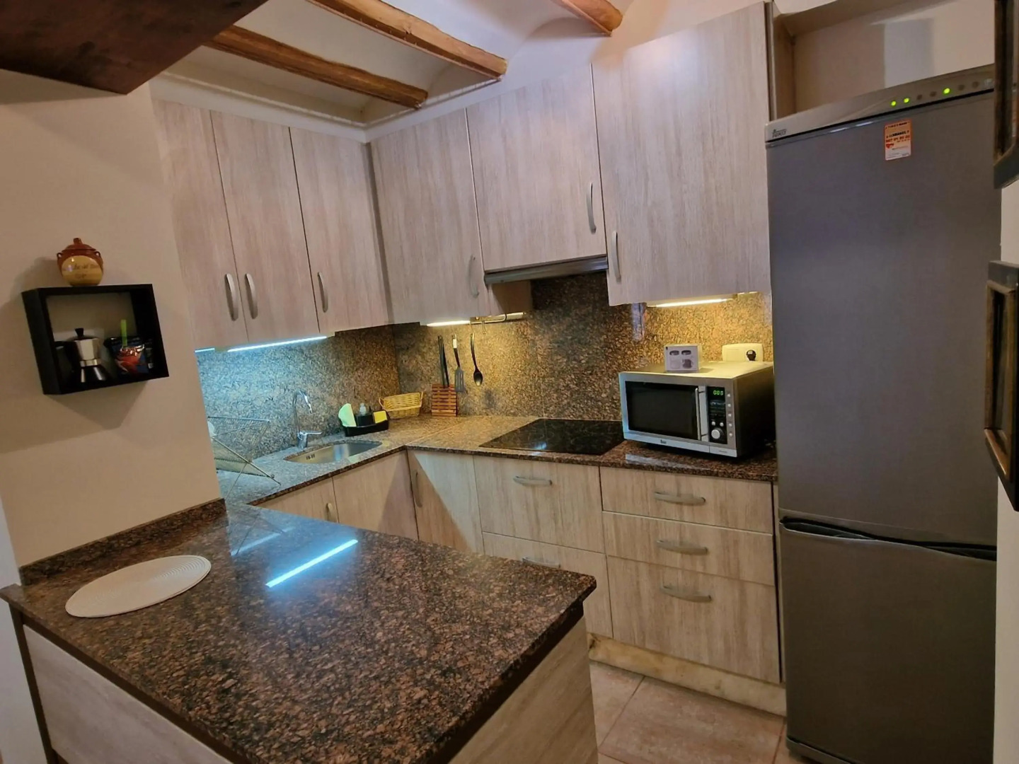 AIRAM Home MENDIZABAL