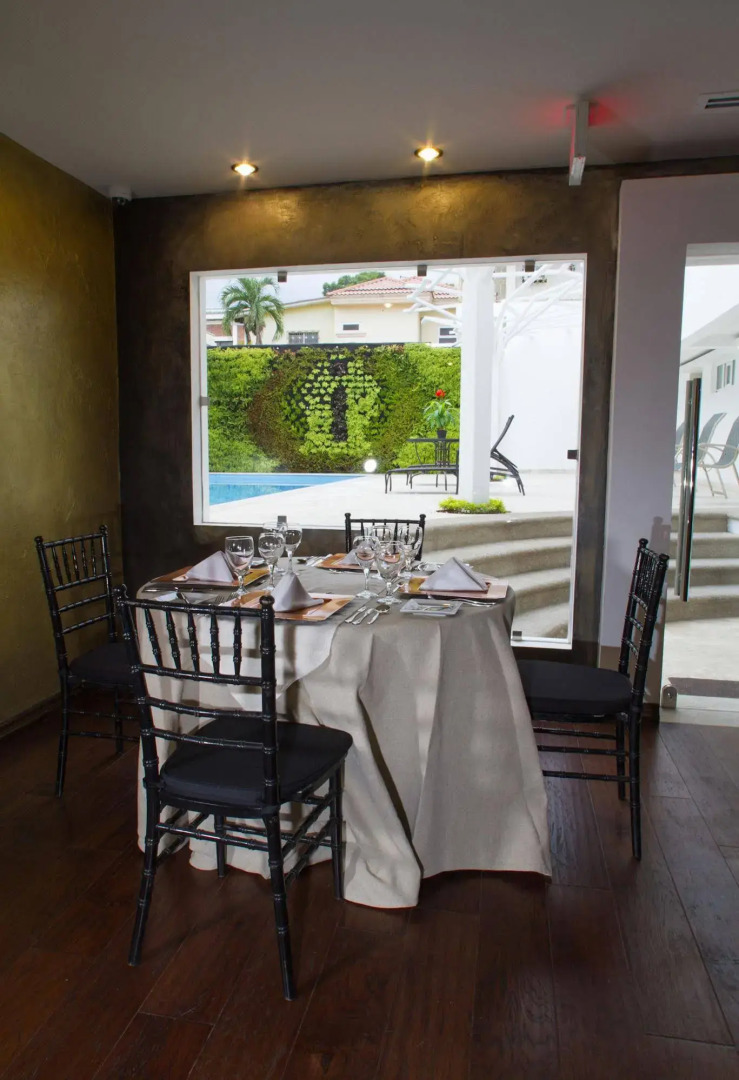 Isabella Boutique Hotel