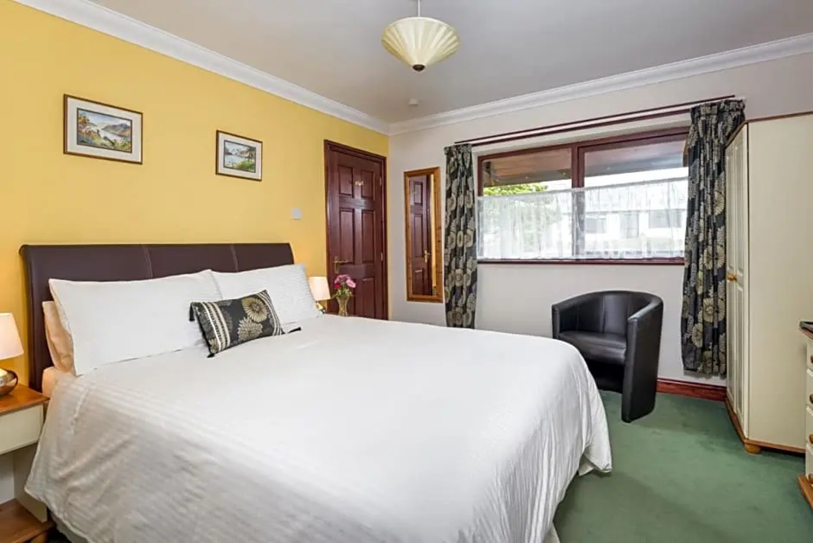 Meadow View Bed  Breakfast