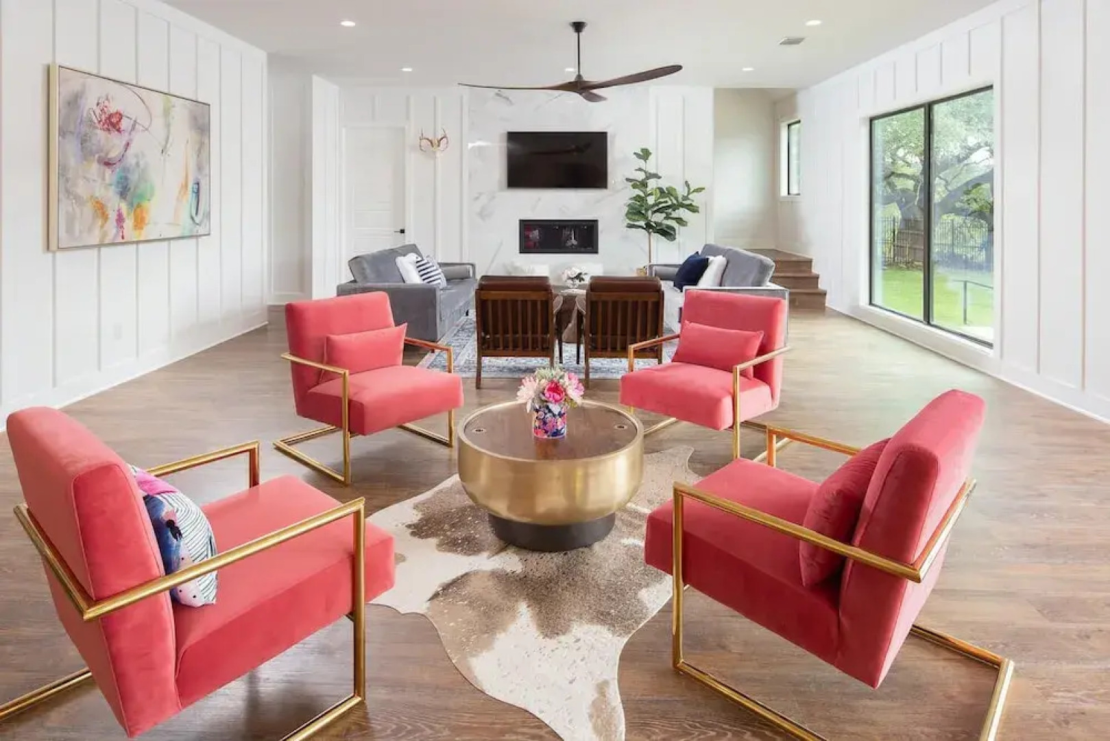 The White House On The Horseshoe 8 Bedroom Home by RedAwning