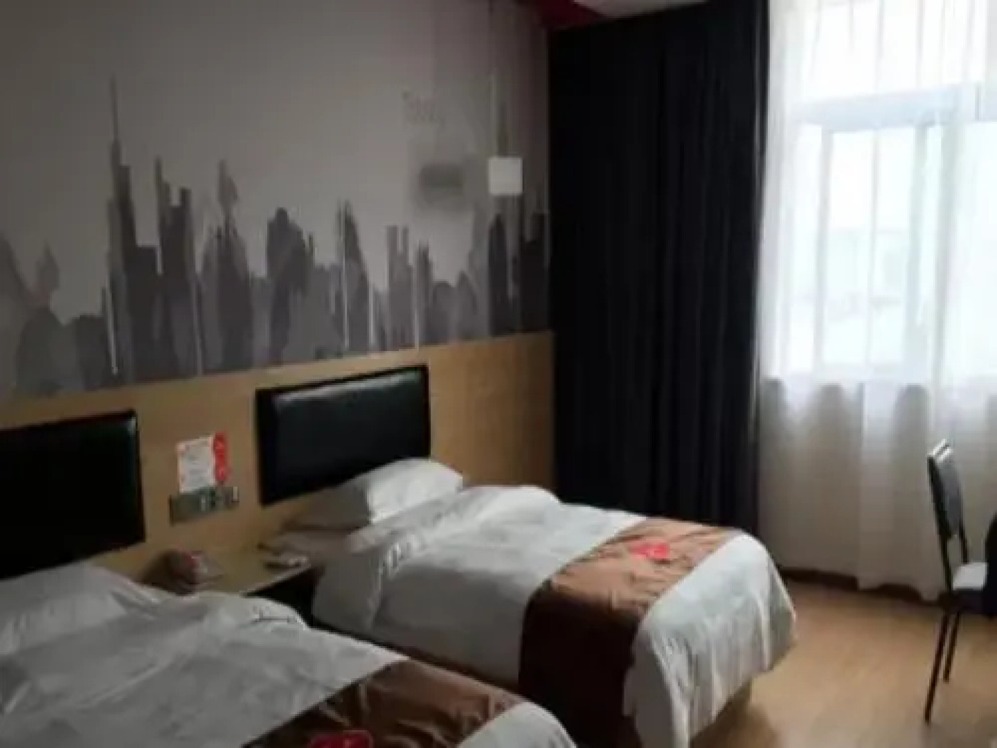 Shangpin Beautiful Hotel (Gao'an Ruiyang Avenue)