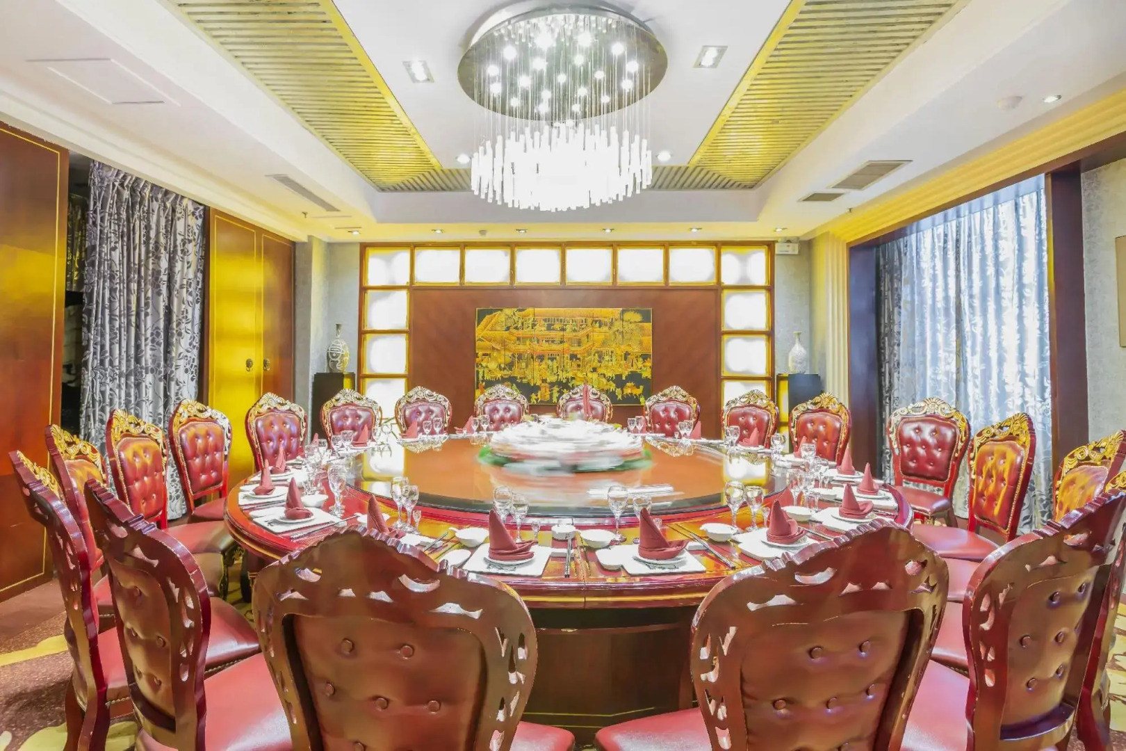 Luoyang Aviation Hotel