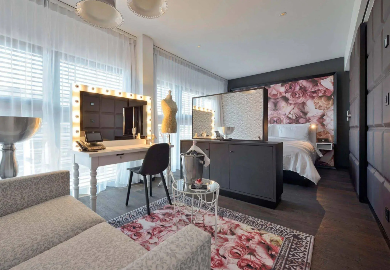 Kameha Grand Zurich, Autograph Collection