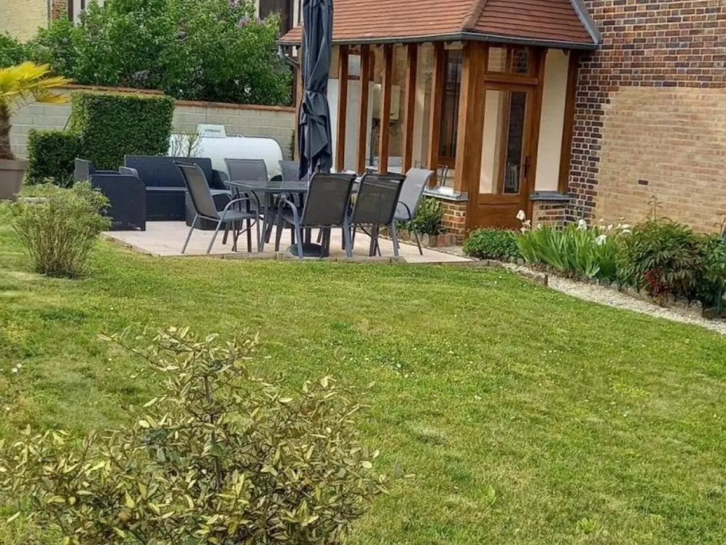 Gîte Pougy, 3 pièces, 5 personnes - FR-1-543-79