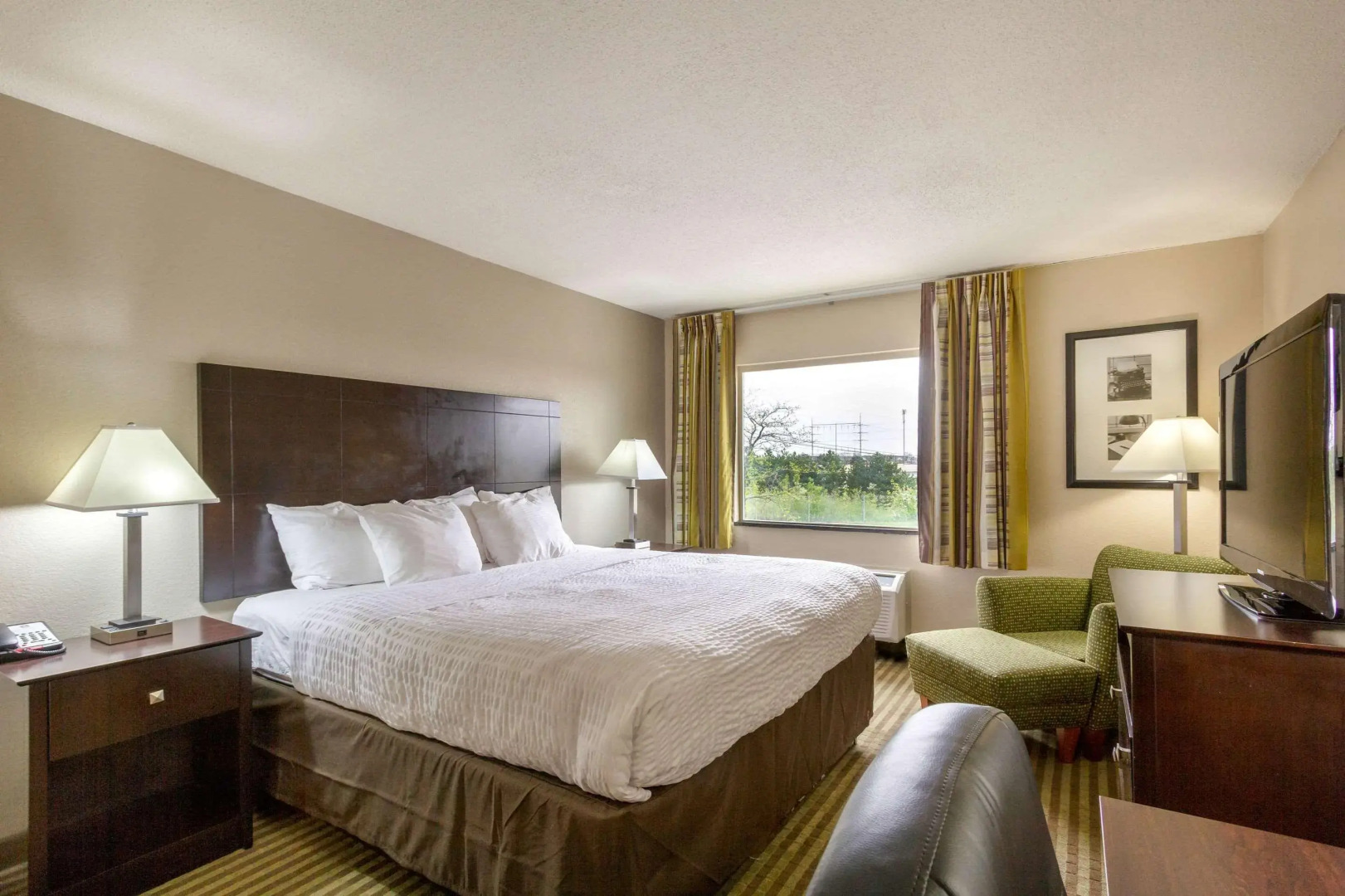 Spark by Hilton Cleveland Beachwood