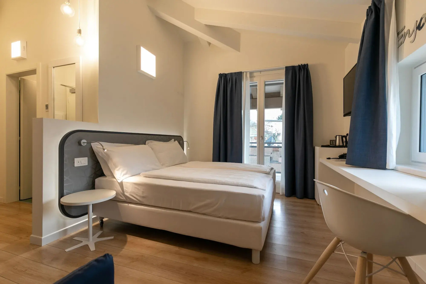 Hi Hotels Torbole Pool & Spa