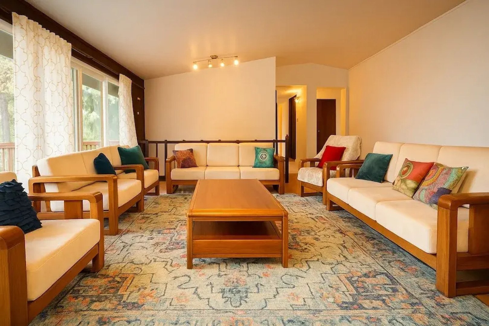 Peaceful House in Lake Forest Park