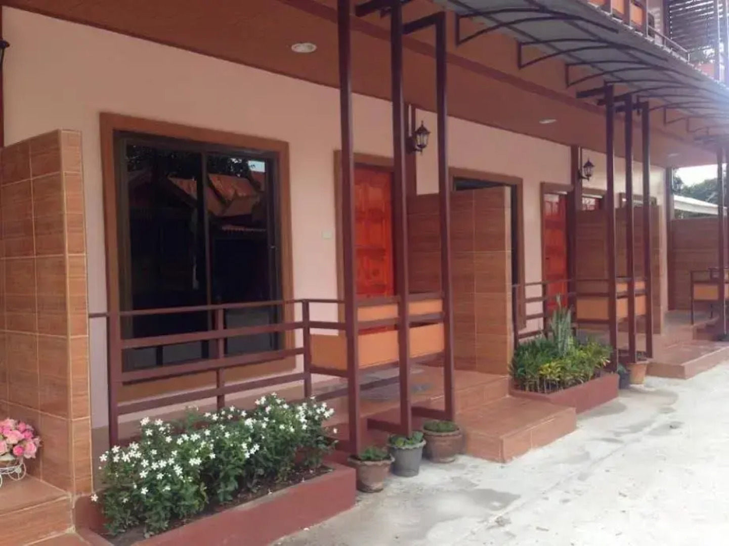 Rommai Resort Sakhon Nakhon