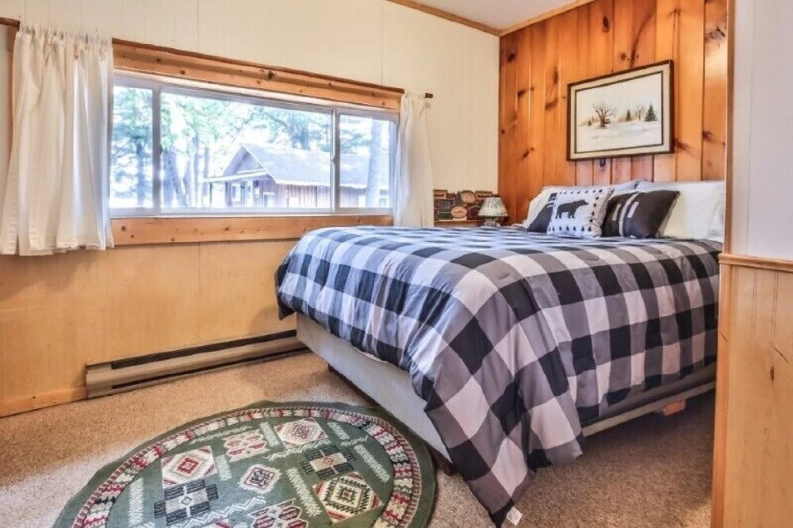 7992 Paton Rd - 3 Br Cottage